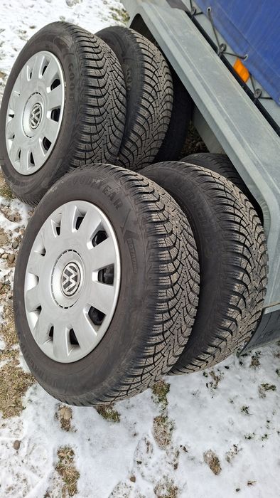 Roti iarna 195 65 15 Golf 4 Bora Skoda octavia jante cauciucuri 5x100