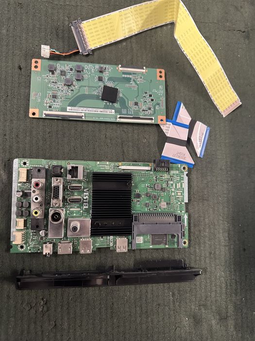 17MB230 TV Horizon  58 HL7530U/B