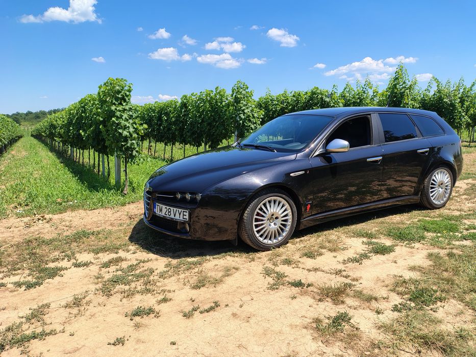 Vând Alfa Romeo 159 1.9 JTDM TI SW