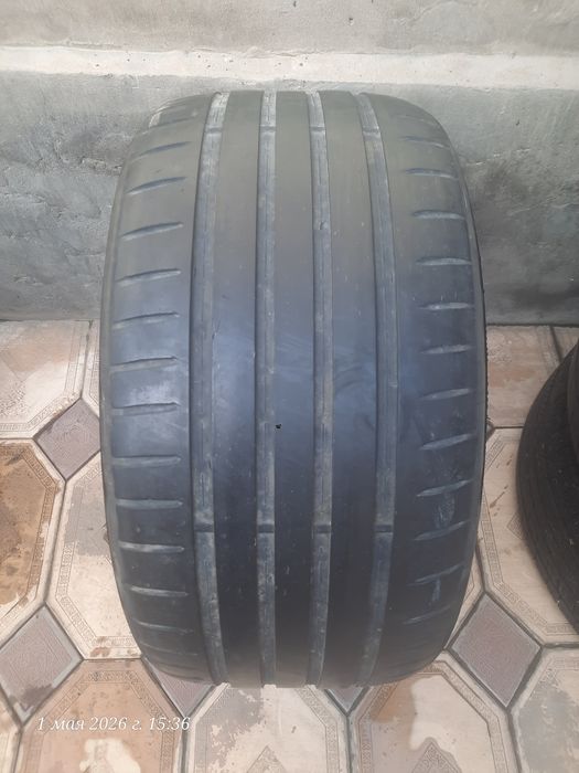 Продаётся шина 265х35х18 разноширокий  одна штука