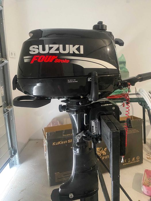 Vand Barca Allroundmarine kiwi 320 + Motor Suzuki 5 cai