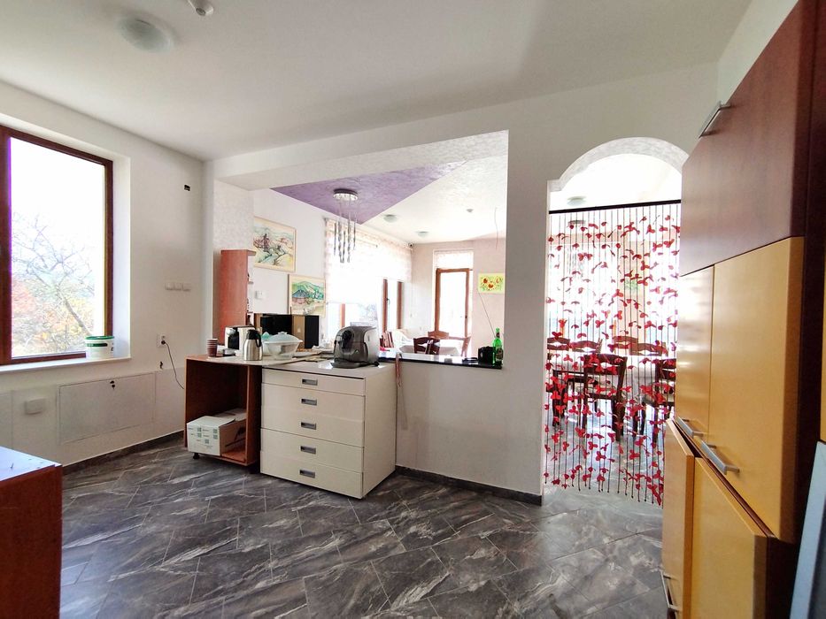 Продава се Къща в Перник, Изток - 363 кв.м за 662 €/кв.м - Снимка #6