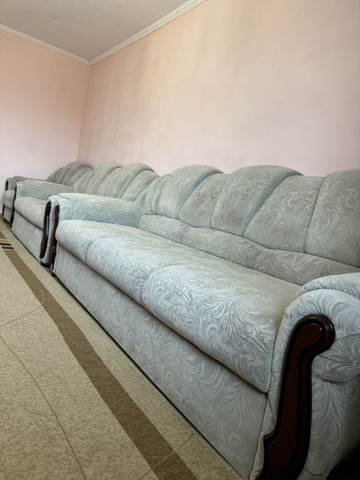 Мягкий уголок для гостиной