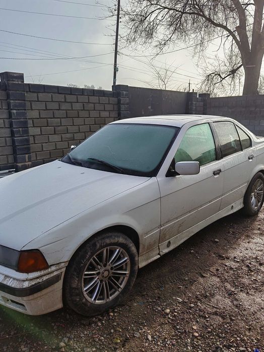 Продам машину в хорошем состояние