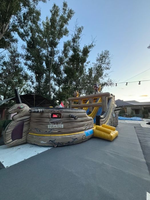 Батут надувной новый