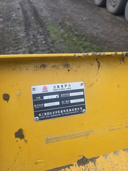 Продам погрузчик 1.8 куба