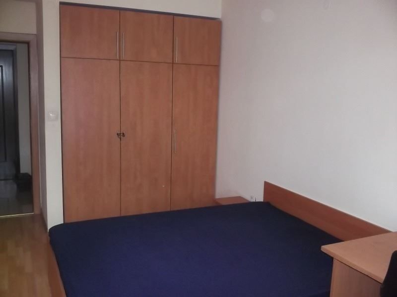 Дава се под наем Двустаен апартамент в София, Изток - 65 кв.м за 717.06 € - Снимка #3