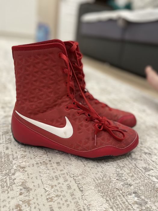 Продаю боксерки Nike KO