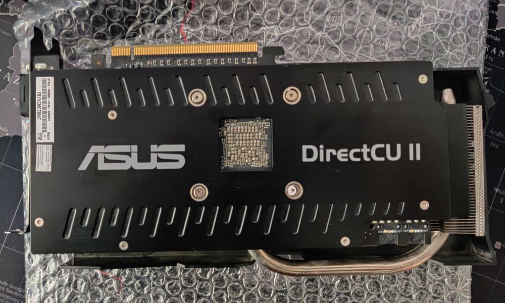 Placă video R9 380x Asus strix Direct CU II