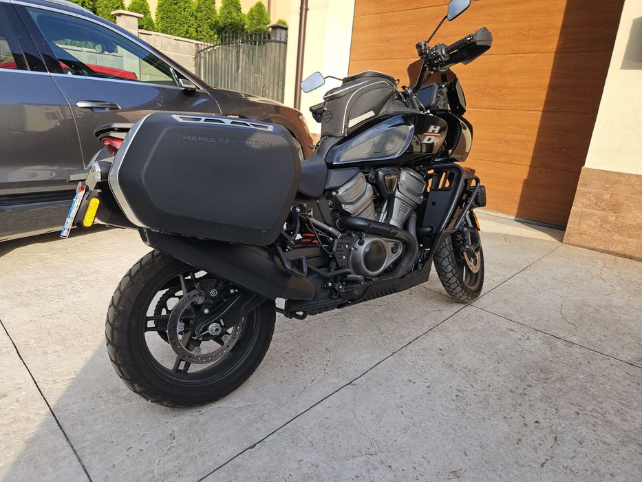Harley-Davidson Touring PAN AMERICA