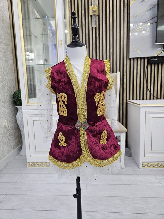 Продам национальные жилетки для девочек