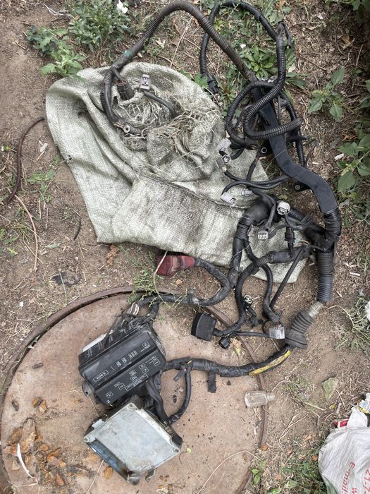 Запчасти двигателя тойоты карина е