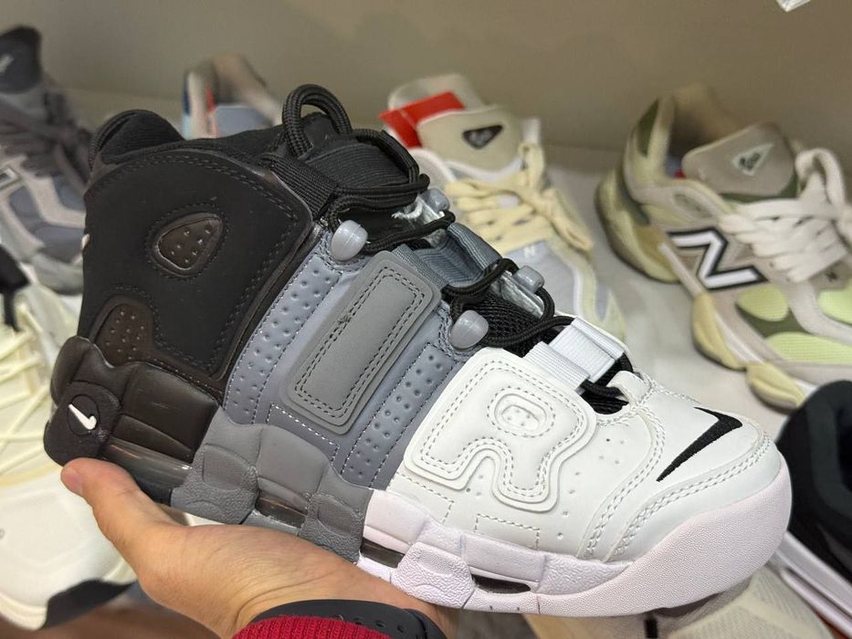 Bizda to'lov yetkazib berilgandan so'ng

Razmer: 40-44
Narxi: 450.0