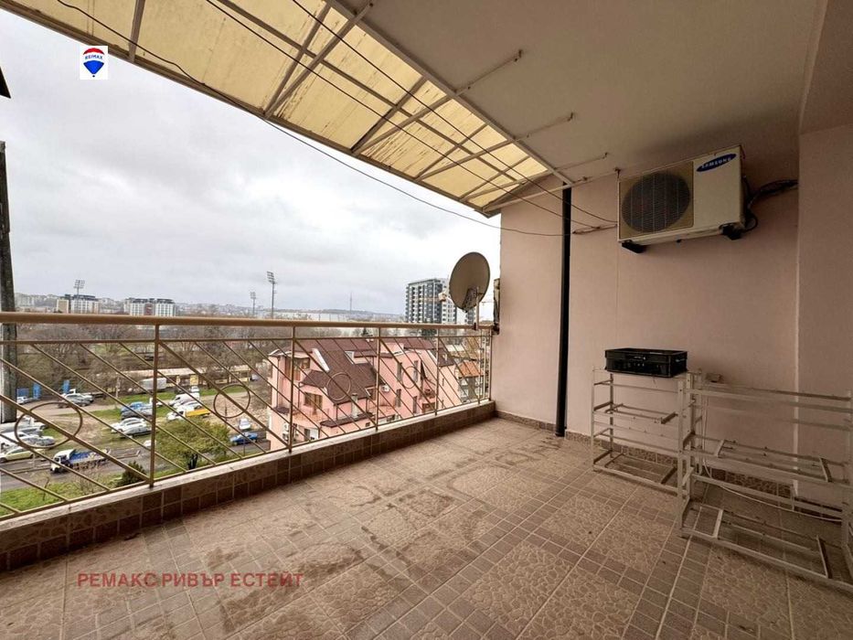 Тристаен апартамент за продажба кв. Ялта