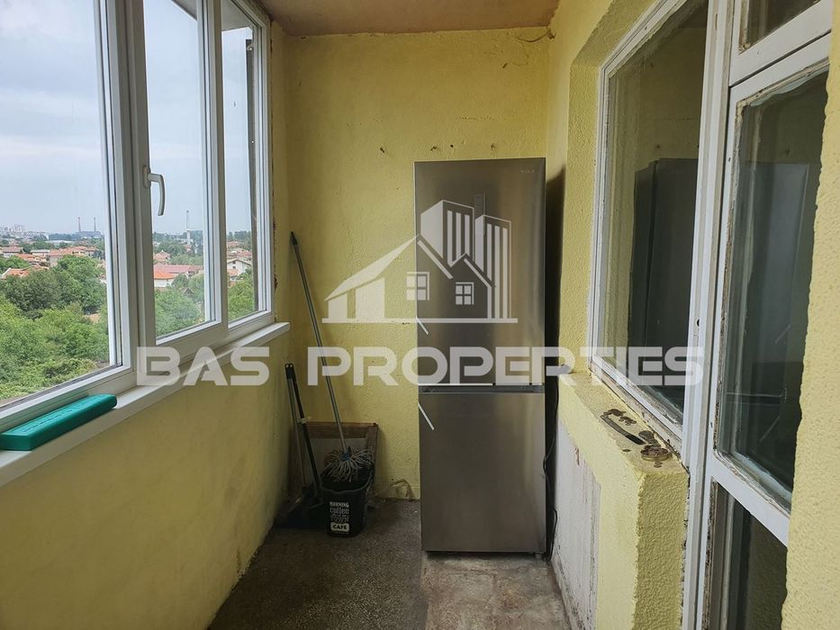 Продава се Двустаен апартамент в София, Модерно предградие - 72 кв.м за 2013 €/кв.м - Снимка #5