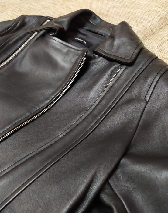 Шикарная кожаная куртка