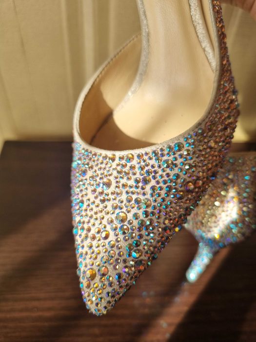 Туфли со стразами р. 35-36