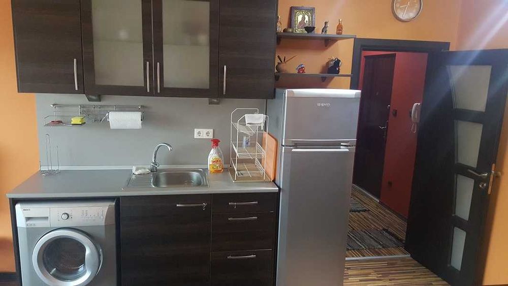 Дава се под наем Едностаен апартамент в София, Надежда 1 - 45 кв.м за 300 € - Снимка #3