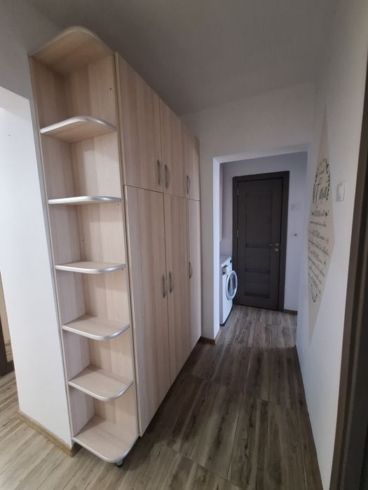 Apartament 3 camere de inchiriat