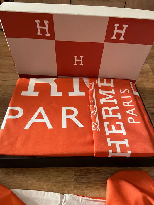 Lenjerie de pat Hermes