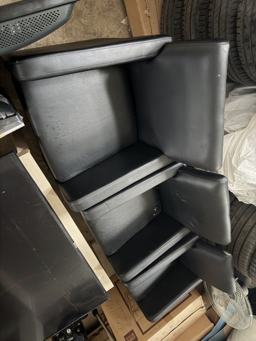 Кожени столове 3бр