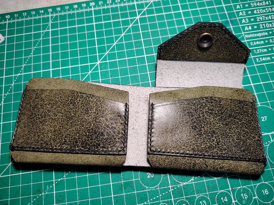 Кожаный портмоне