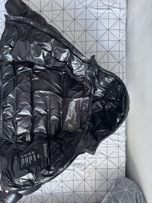 Лъскаво яке на zara