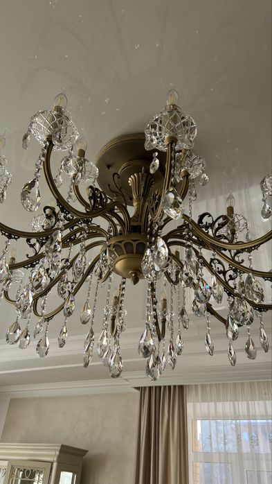 Люстра хрусталь большая
