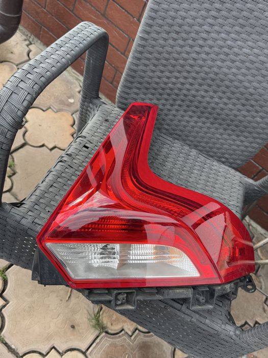 Lampă Stop VOLVO V40 Dreapta Spate 2013-2019
