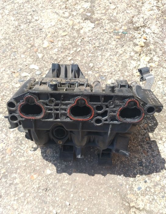 Всмукателен колектор от опел корса Ц