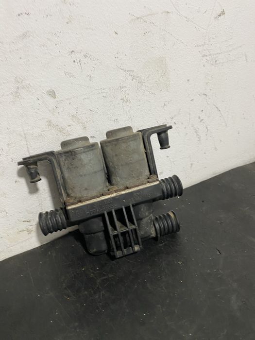 Pompa recirculare apa BMW X5 E53 3.0d 218cp 184 cp 837499