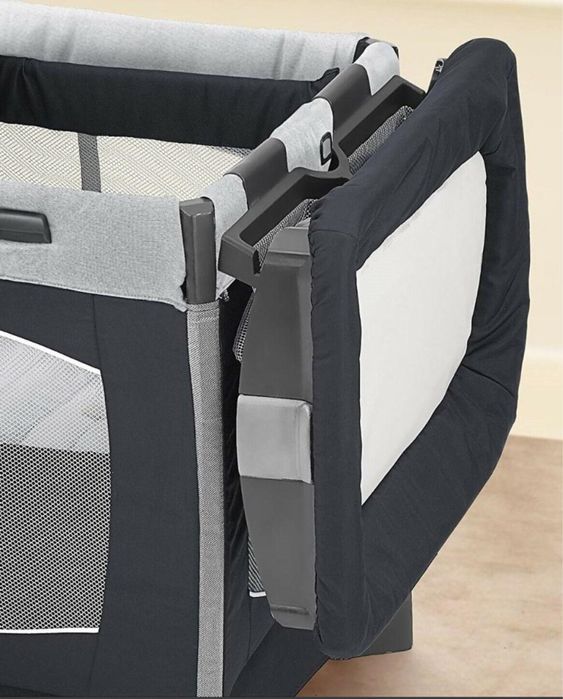 Детская кровать-манеж  Chicco