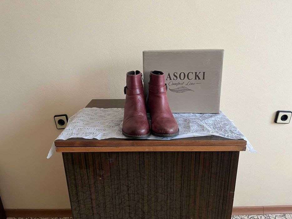 Дамски ботуши Lasocki от естествена кожа номер 41