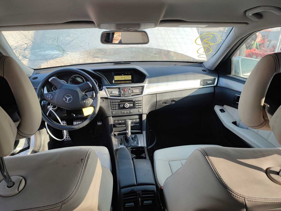 На части Mercedes W212 E200 седан автомат OM 651 136кс нов внос