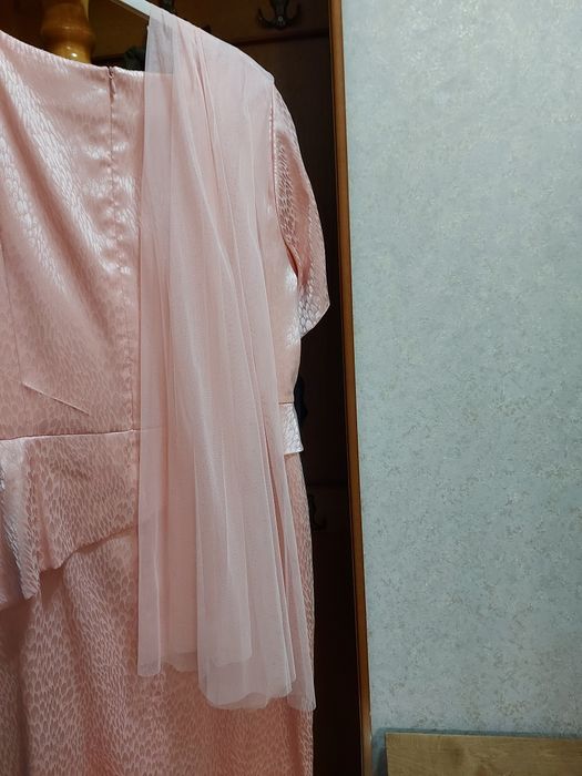 Продам красивое платье