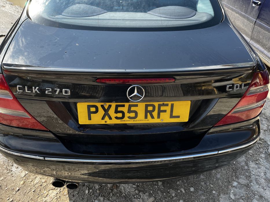 Заден капак капак Mercedes W209 с лип спойлер