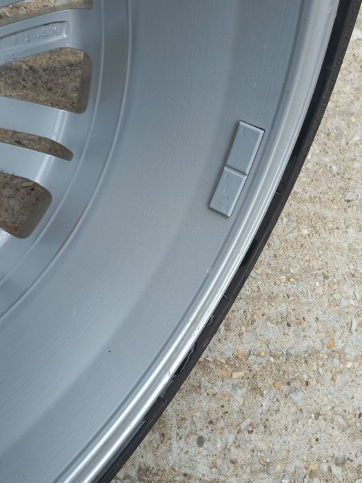 17.5x100 Vw Montani Оригинални Seat Škoda Audi 7j et46 Гуми 215 40 17