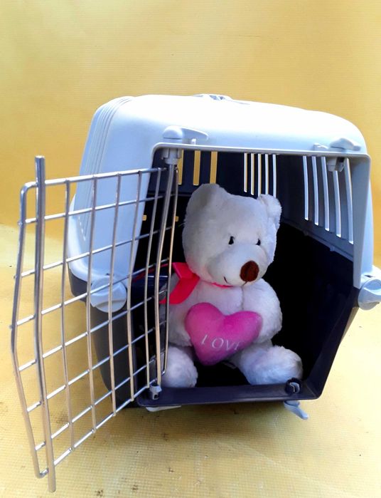 Cușcă pentru transport animale de companie pisici, cainini mici NOUA