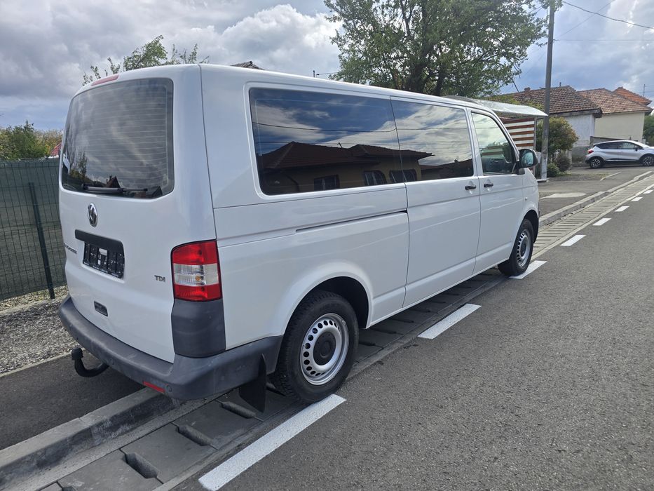 VOLKSWAGEN Transporter 2012 — imagine 3