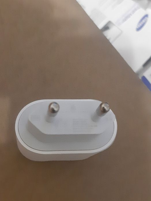 зарядное на айфон