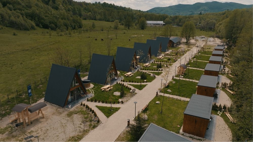 Cabana la munte in RESORT - Afacere la cheie Campulung Chalet - Arges