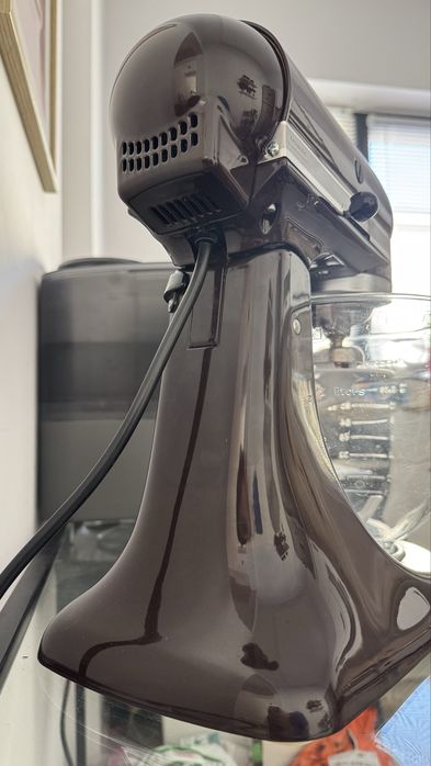 Mixer cu bol Kitchenaid artisan maro