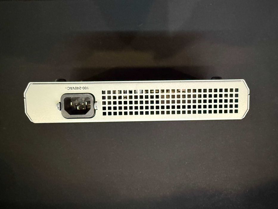 Switch Gigabit Ethernet neadministrat Allied Telesis AT-GS910/8