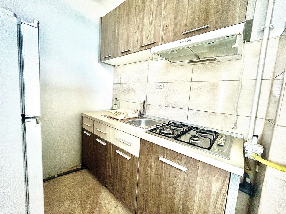 Apartament 2 camere, de inchiriat, Mamaia Summerland, 300 euro luna . Se inchiriaza pana la data de 15 mai