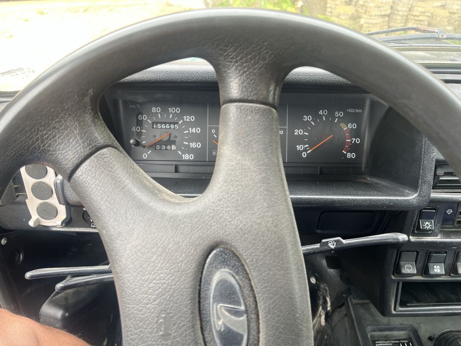 LADA Niva 2004 — imagine 5