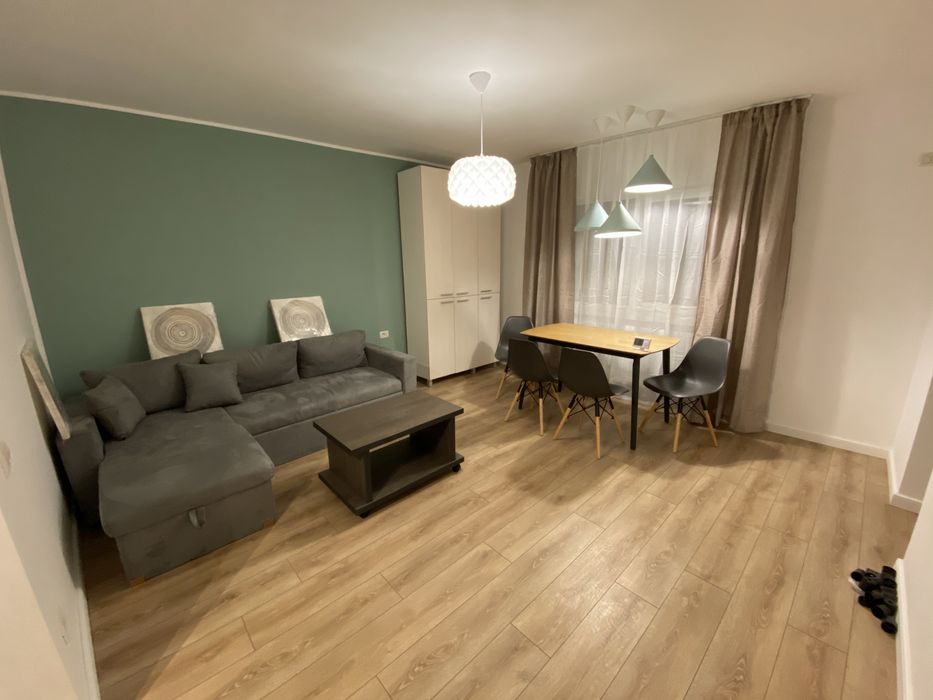 De inchiriat apartament cu o camera