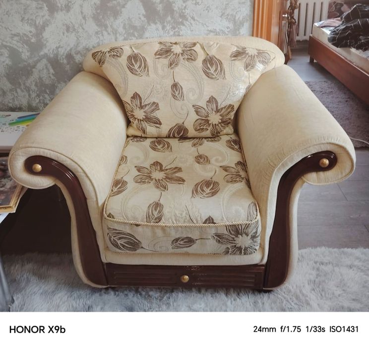 Мягкий уголок в отличном состоянии