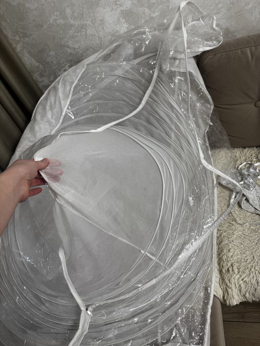 Свадебное платье белое