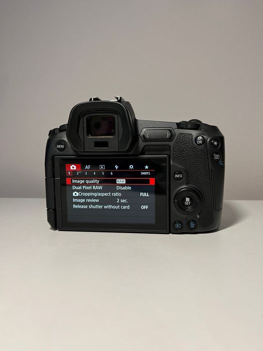 Canon EOS R Full box