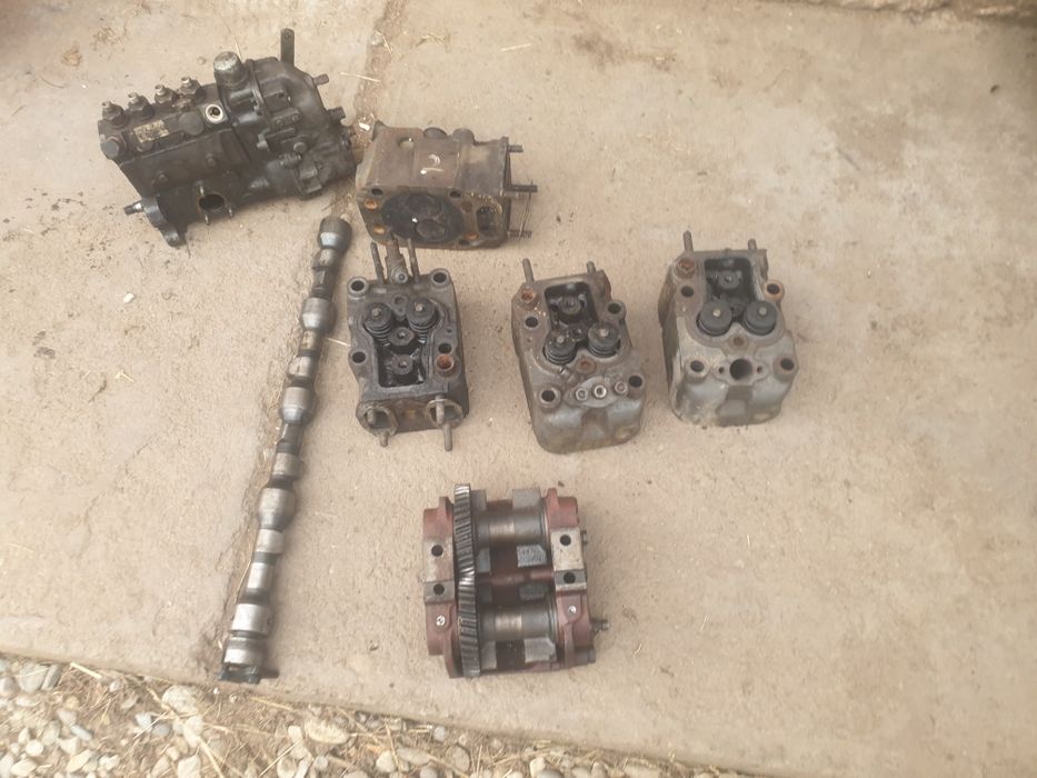 Vând piese motor Fendt 308LSA